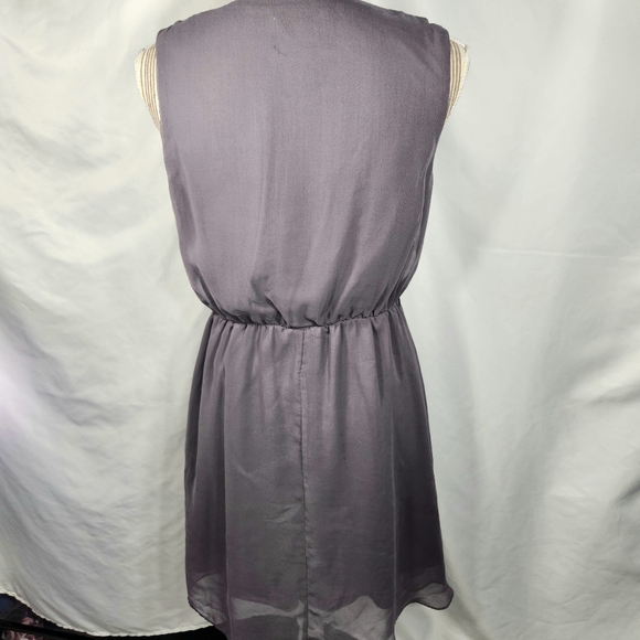 Epilogue Grey Sleeveless V Neck Partial Button Elastic Waist Dress Size Medium - Picture 7 of 12